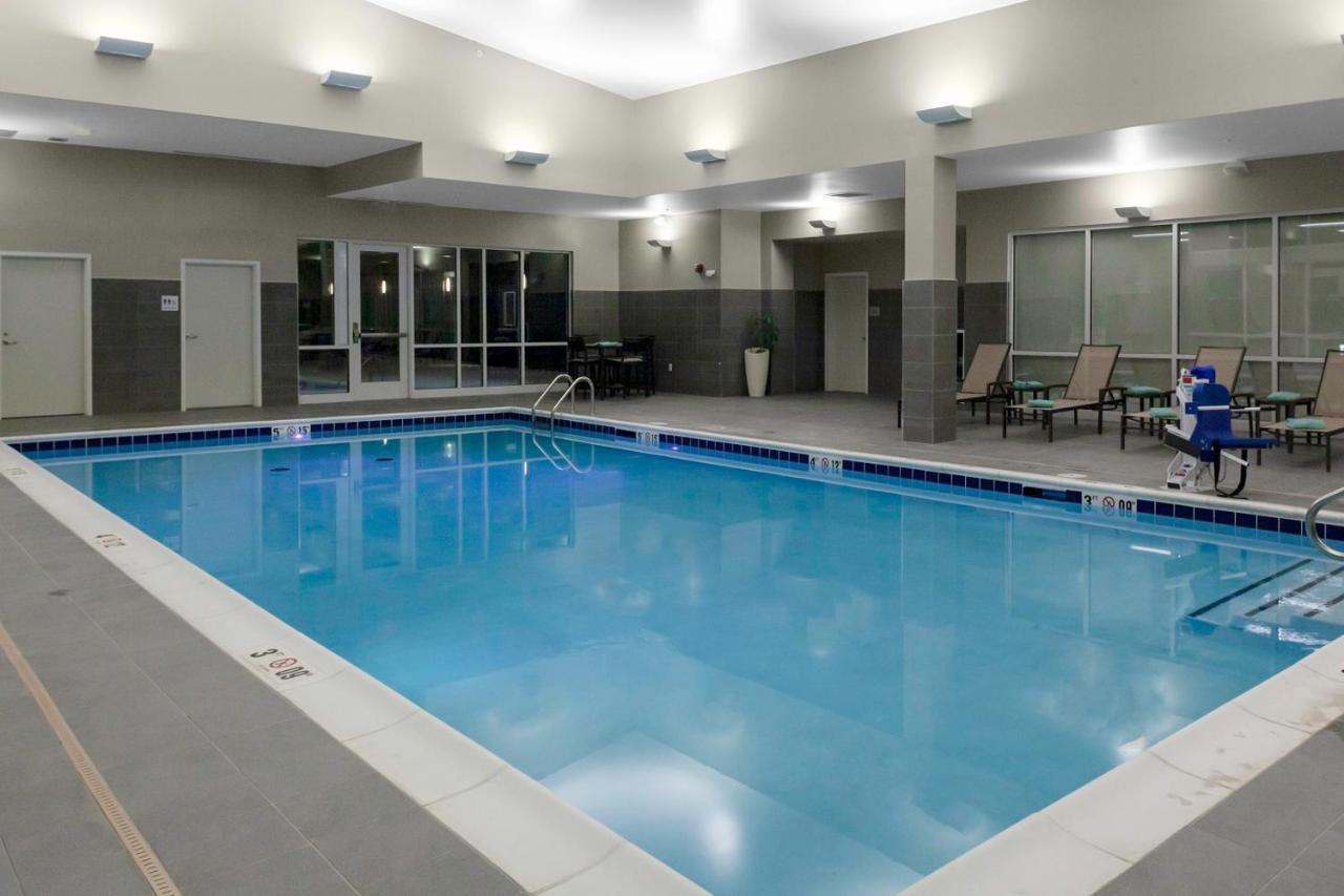 Courtyard By Marriott St. Louis West County Hotell Town and Country Exteriör bild