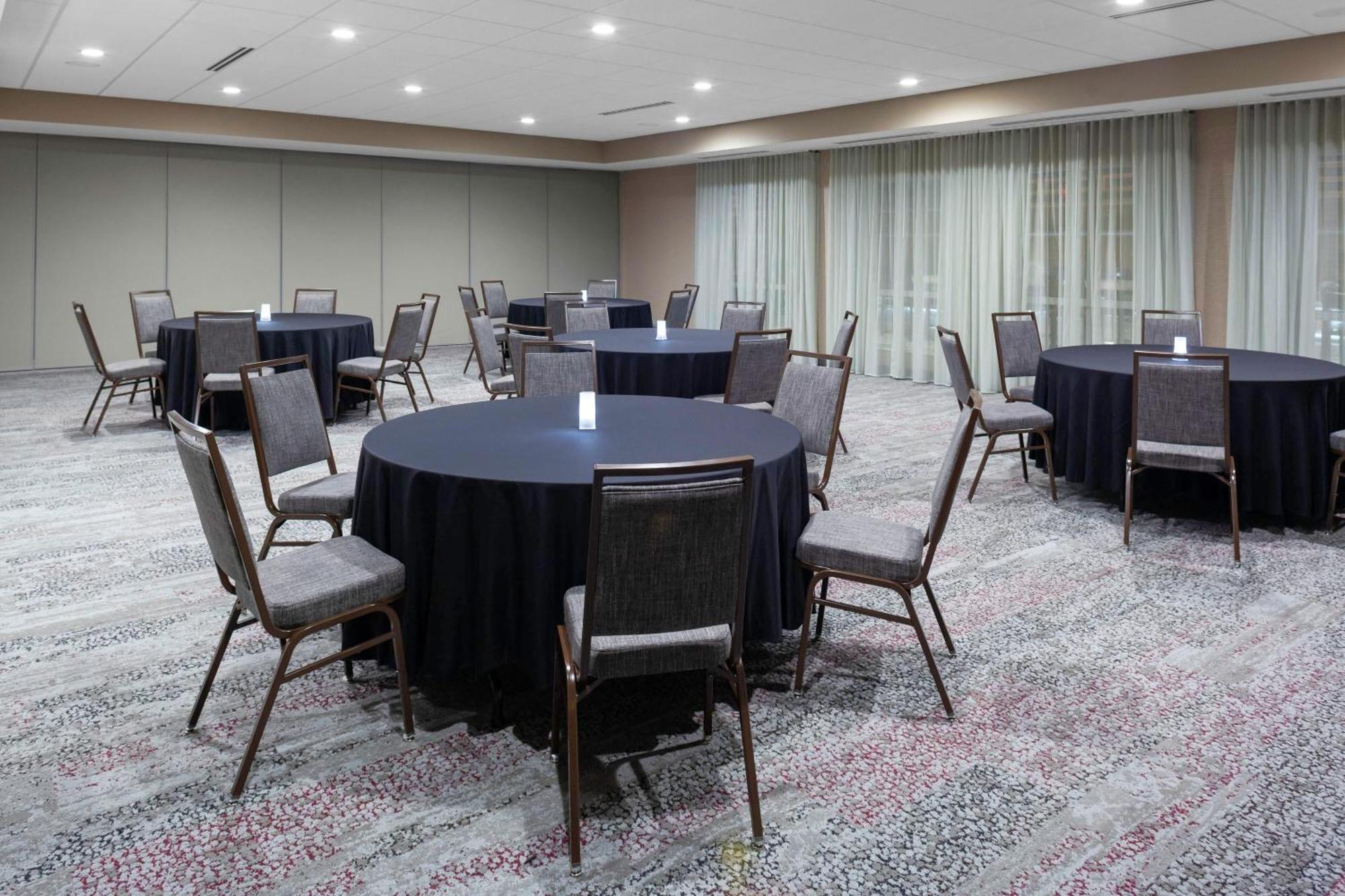 Courtyard By Marriott St. Louis West County Hotell Town and Country Exteriör bild