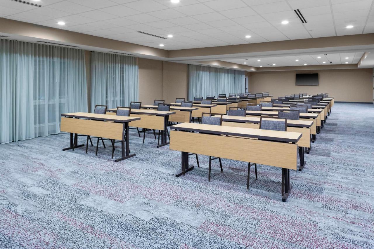 Courtyard By Marriott St. Louis West County Hotell Town and Country Exteriör bild